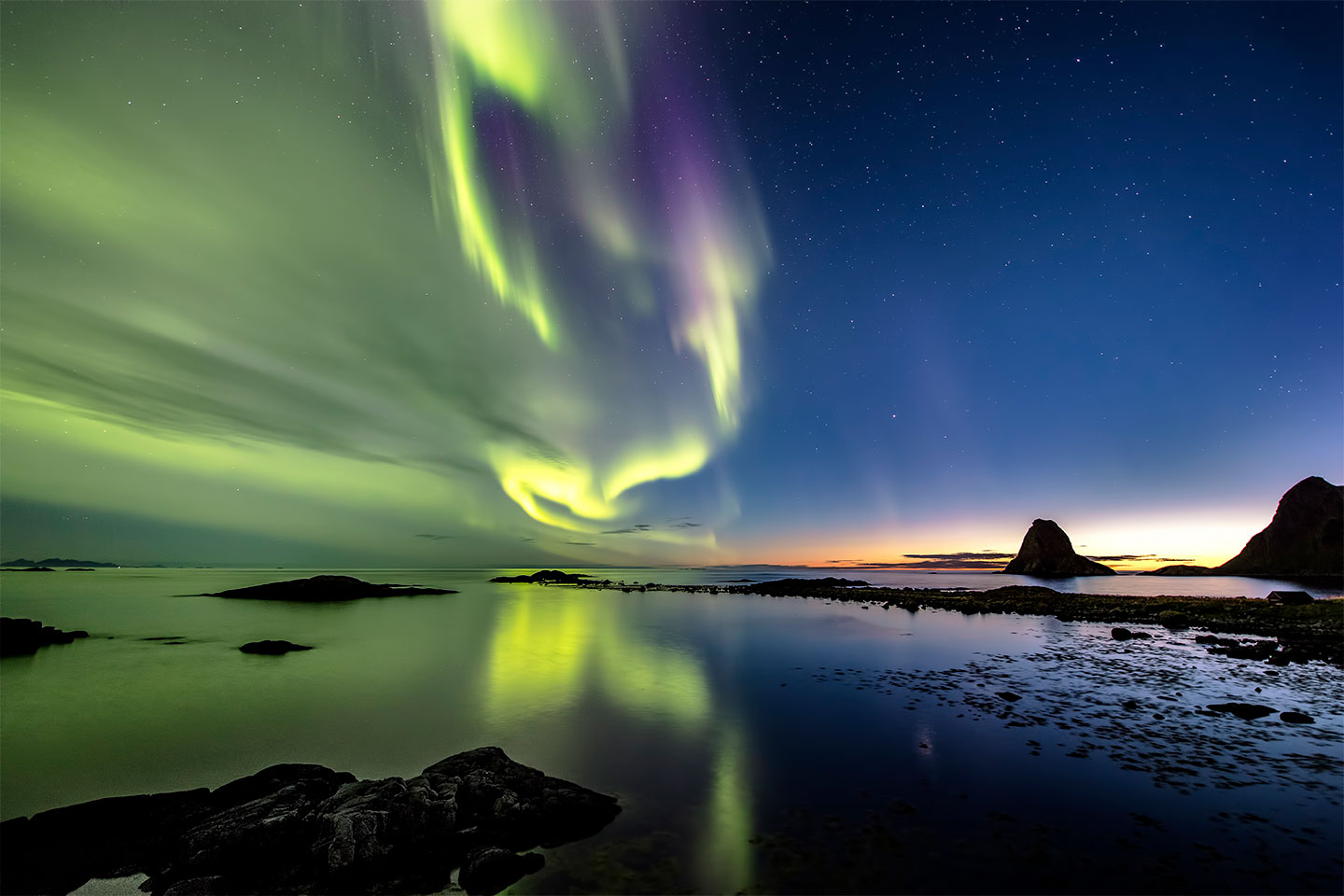 Autumn   Auroras   Af   Frank   Olsen