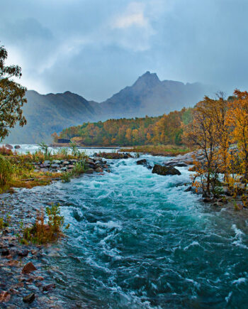 Autumn   River   Af   Frank   Olsen