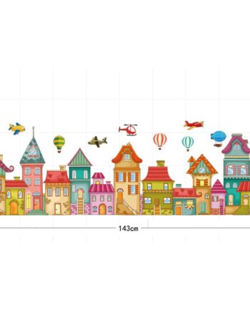 Farverig   Wallsticker   Med   En   Flot   Hyggelig   By   Med   Huse    Luftballoner    Flyvere   Mm