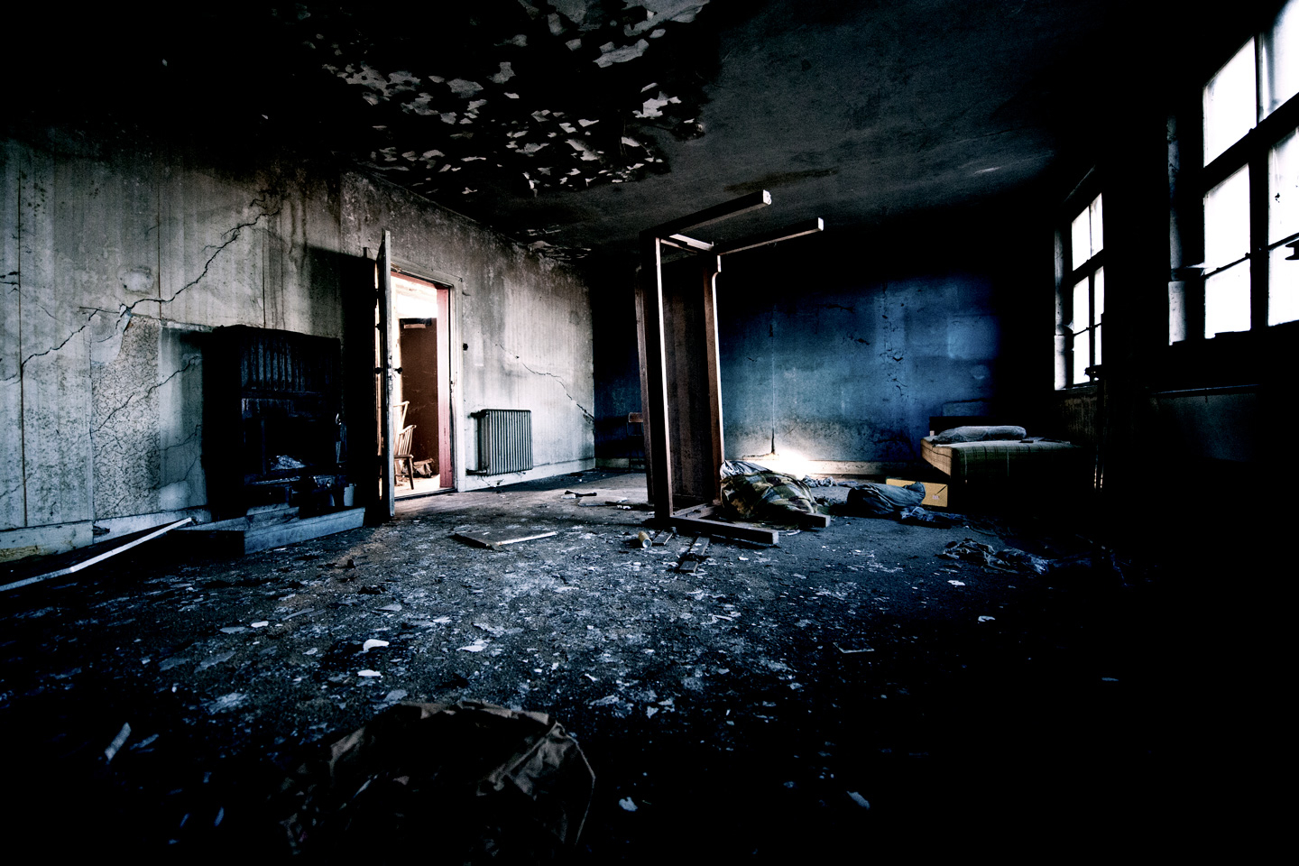Forfald   Af   David   Foli