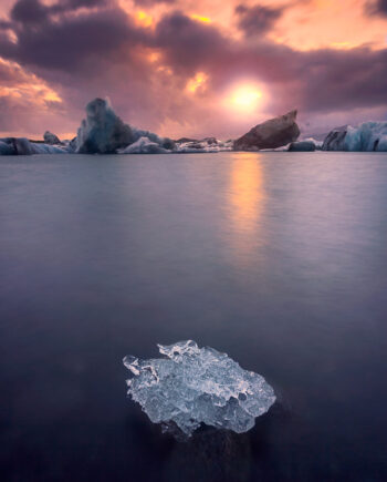 Glacier   Lagoon   Af   Mikkel   Beiter