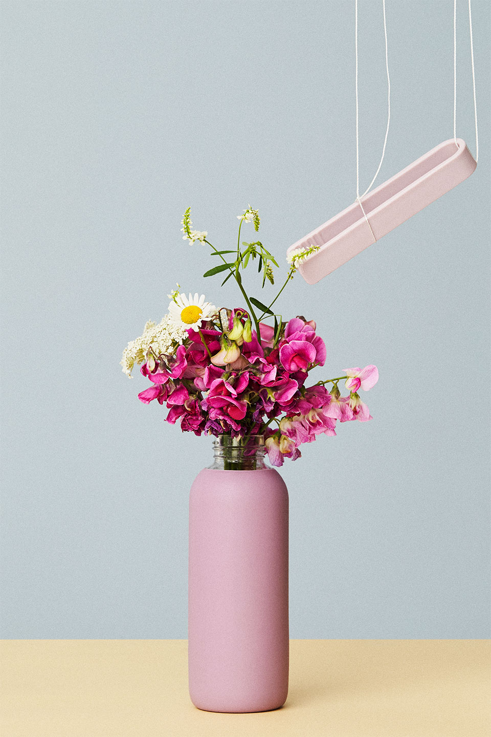 Grabbing   Af   Camilla   Schmidt