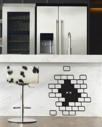 Hul   I   Væggen   Wallsticker