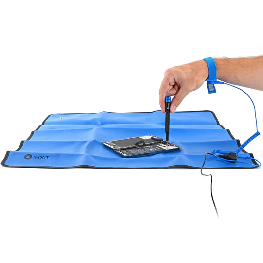 Ifixit   Antistatic   Måtte