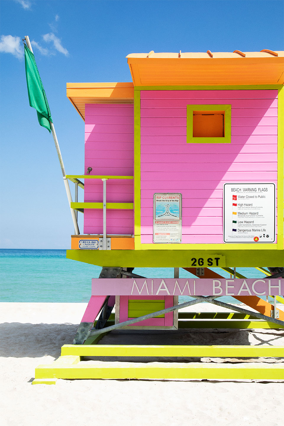 Miami   No        Af   Camilla   Schmidt