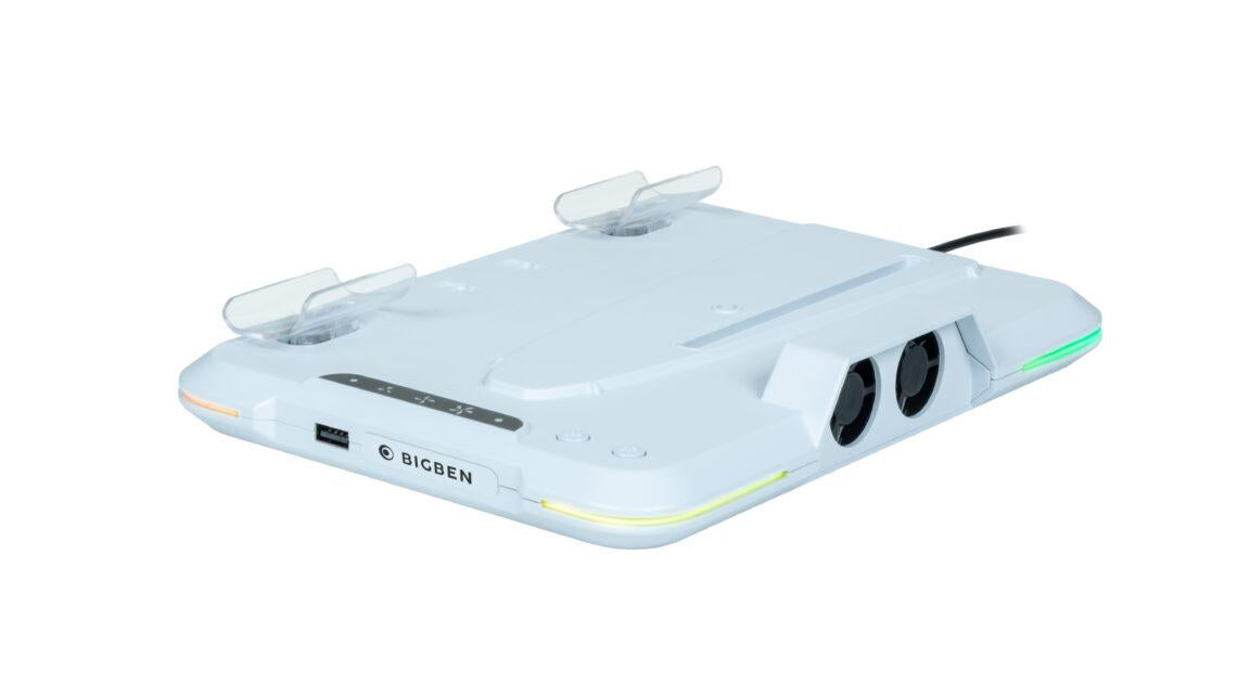 Nacon   Charging   Station   Med   Fan   Rgb   Usb   Hub   Fan    Hvid   Ps5   Slim   Charging   Dock   Geekd   Dk