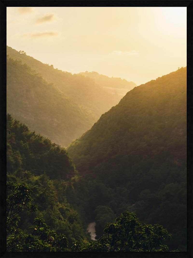 Smuk Solnedgang   Bjergene Plakat