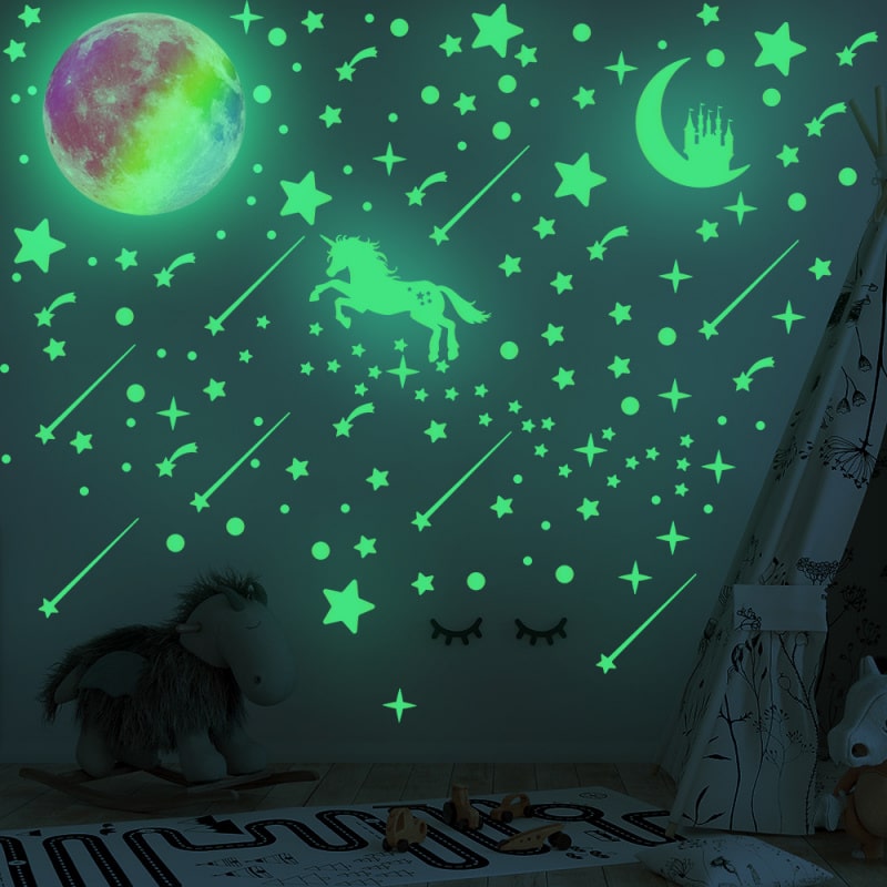 Sød   Selvlysende   Wallsticker   Med   En   Flot   Stjernehimmel    Enhjørning    Eventyr    Måne   Og   Stjerner    297   Stk