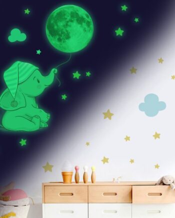 Sød   Selvlysende   Wallsticker   Med   En   Lille   Elefant   Unge   Der   Holder   Månen   I   En   Snor    Stor    74   Stk