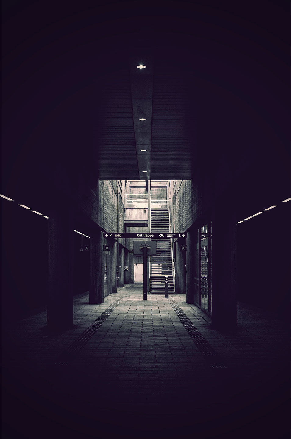 Station   Af   Henrik   Hansen
