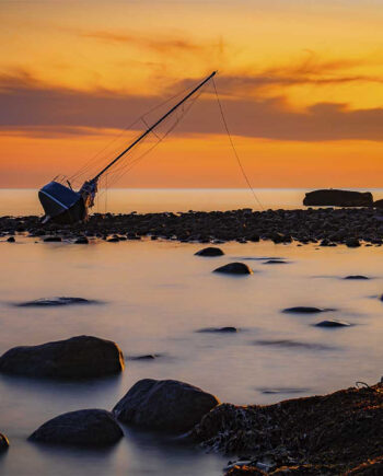 Stranded   At   Sunset   Af   Cato   Johan   Rød   Photography