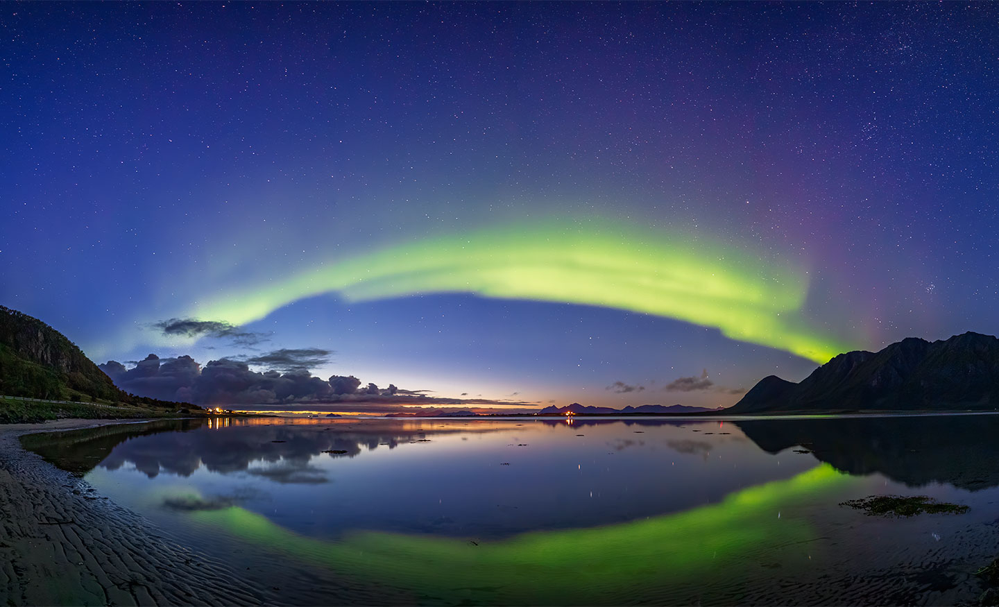 Sunset   Aurora   Af   Frank   Olsen
