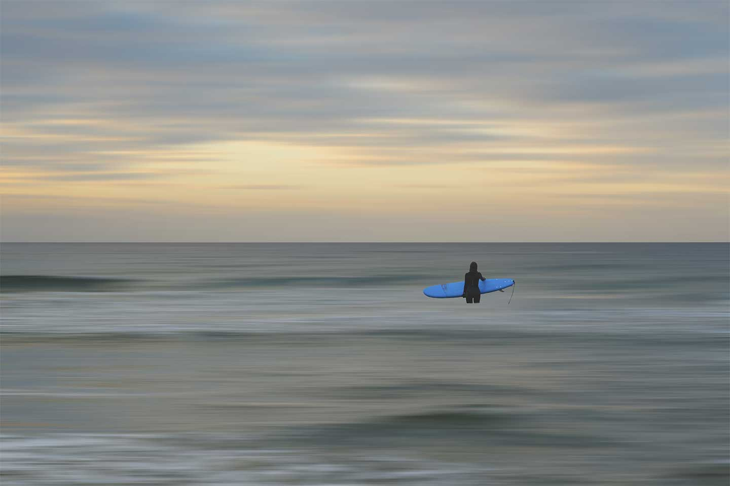 Surfer   In   Motion   Af   Cato   Johan   Rød   Photography
